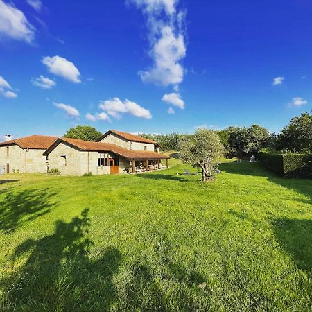 Casa De Campo Con Piscina, Entera O Por Habitaciones Amoeiro エクステリア 写真