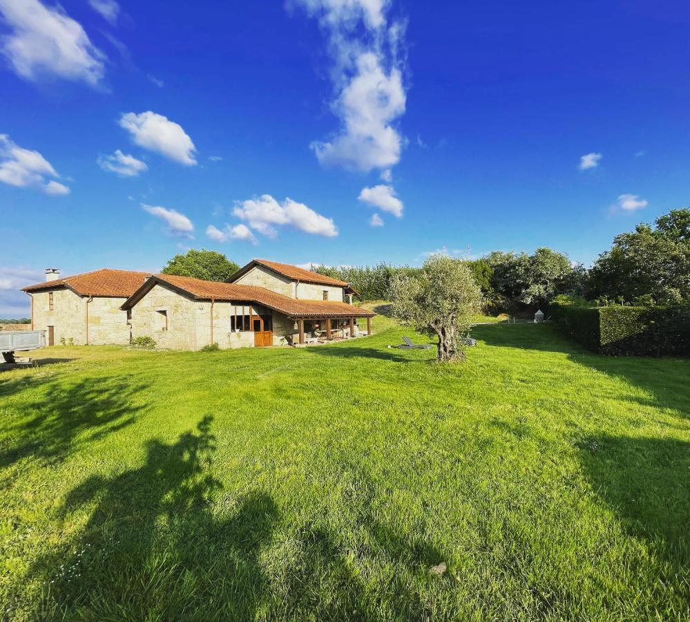 Casa De Campo Con Piscina, Entera O Por Habitaciones Amoeiro エクステリア 写真